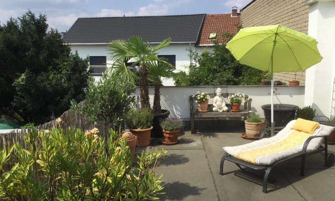 Neuwied Apartamento | Tranquilo apartamento "Beletage" cerca del centro con terraza y Wi-Fi