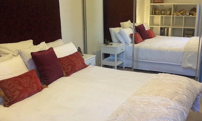 Randwick Apartamento | Peaceful Apartment- only a stone’s throw from the beach