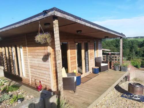 Skegby Casa | Peaceful Cabin in Skegby -Sleeps2- Firer Pit