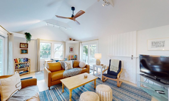 West Hyannisport Casa | Peaceful centrally located home near ocean, downtown w/ kayak access