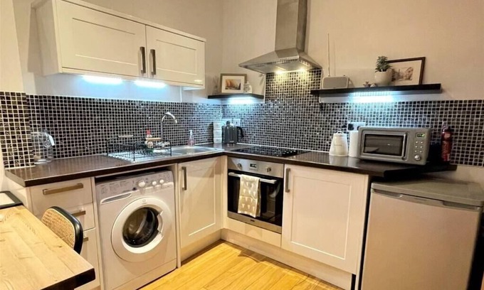 Horsham Casa | Peaceful Cottage for Two in Horsham
