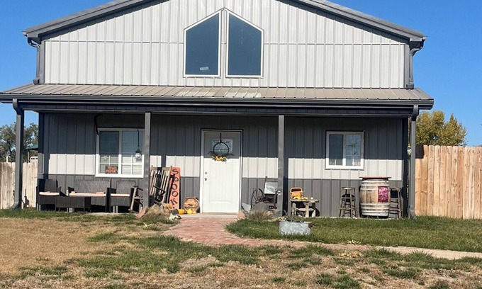 McCook Casa | Peaceful Country Retreat ideal for hunters and families
