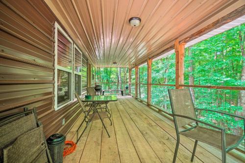 Chickamauga Lake Casa | Peaceful Decatur Cabin with Grill and Fire Pit!