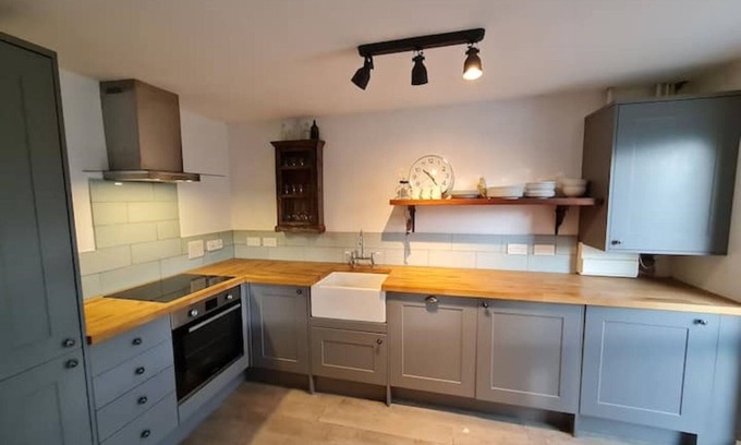 West Pennard Cabaña | Peaceful Dog Friendly Cottage in 3 Acres