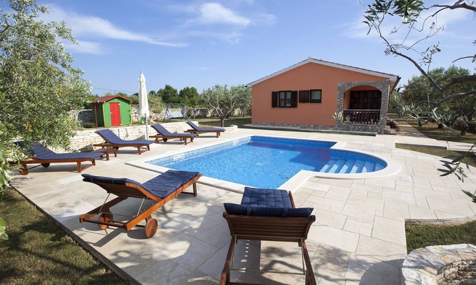 Galizana Villa | Casa de familia tranquila 'Tedi' "