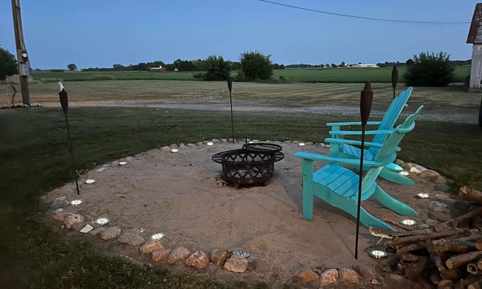 Twelve Mile Otro | Peaceful Farmhouse