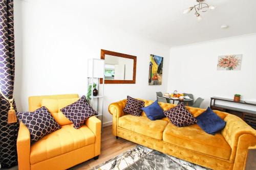 Horsham Apartamento | Peaceful first floor apartment close to town centre