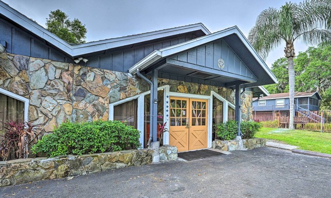 Durant Casa | Peaceful Florida Retreat - 18 Mi to Tampa!