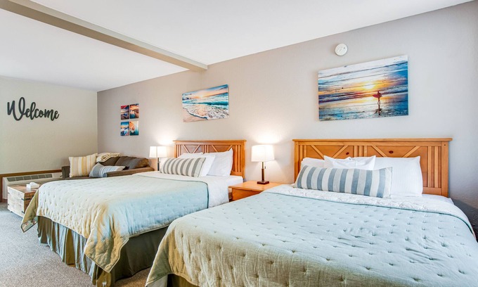 Wisconsin Dells Condominio | Peaceful gem with golf course - near Noah’s Ark & Mt. Olympus
