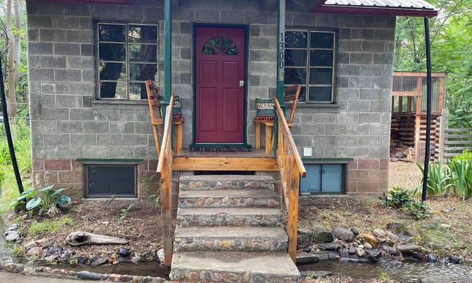 Riggins Casa | Peaceful house with AC in charming Riggins