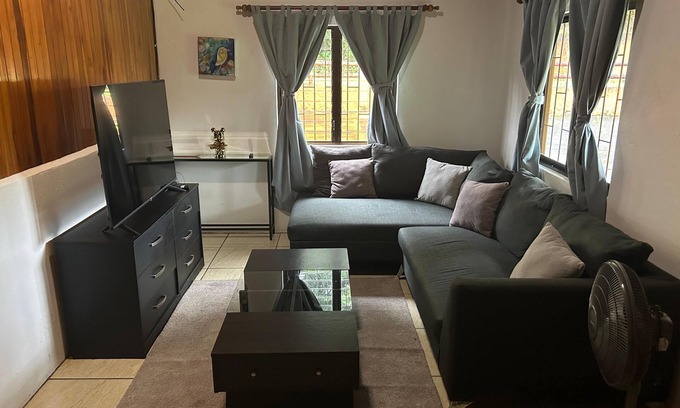 El Fósforo Casa | Peaceful Jungle Home. River Access + Arenal Views