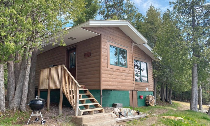 Ely Cabina | Peaceful Lakeside Cabin on Shagawa Lake