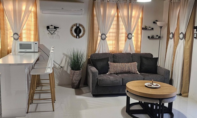 Arenales Apartamento | Lugar de paz, accesible a más de 20 playas en el pueblo de Aguadilla e Isabela!