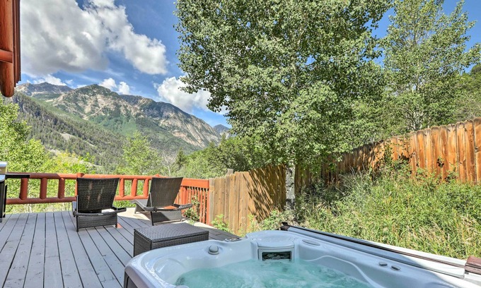Carbondale Casa | Peaceful Marble Retreat w/ Grill & Mtn Views!