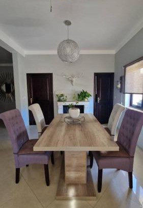 Qala Apartamento | Peaceful & Modern Corner Apartment