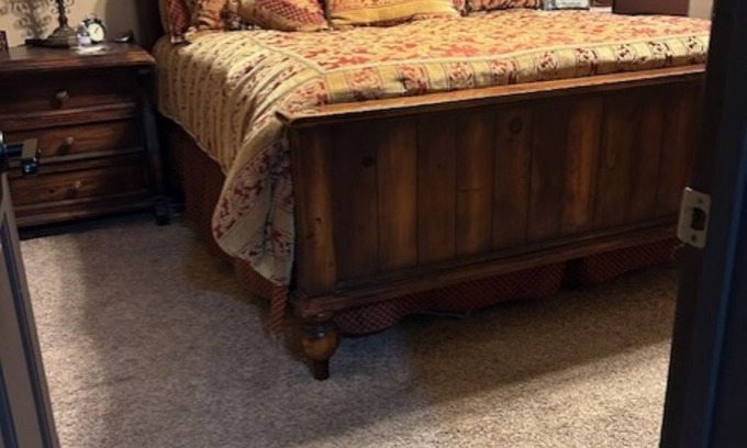 Dewey-Humboldt Casa | Peaceful mountain retreat-Private bedroom; King bed, bathroom located in my home