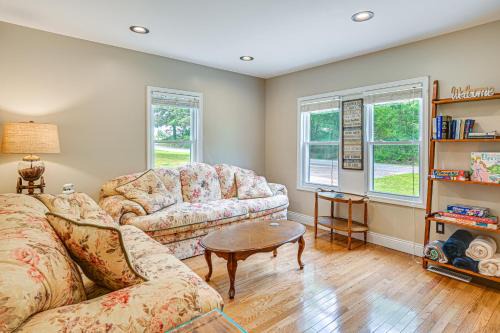 Murray Casa | Peaceful Murray Home about 8 Mi to Kentucky Lake!