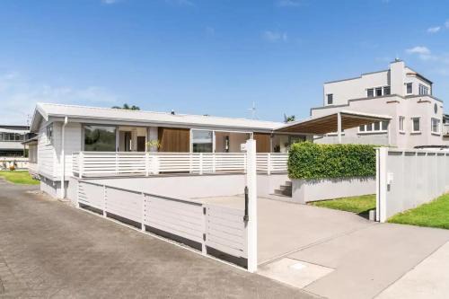 Mount Maunganui Casa | Peaceful Oasis near the Beach and Mount Mainstreet Shopping Centre