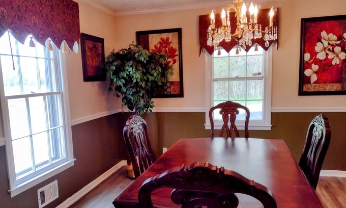 Golden Grove Casa | Peaceful Piedmont Place- The Triple P's