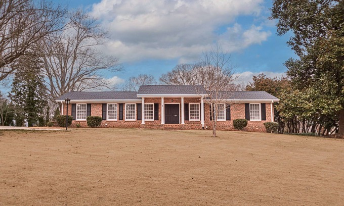 Mauldin Casa | Peaceful Ranch Home - 4BR/3BA