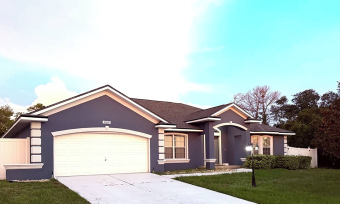 Ocala Casa | Peaceful, Relaxing & Quiet Home With A Private Fenced Yard In Ocala-Pet Friendly