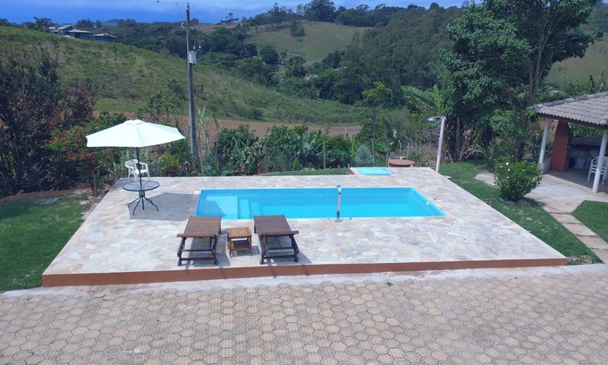 Pinhalzinho Casa | Peaceful retreat surrounded by nature. Comfortable house for families, pet friendly.