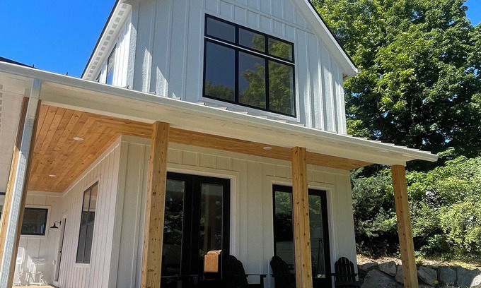 Lake Leelanau Casa | Peaceful retreat in Lake Leelanau!