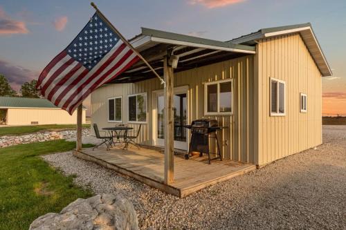 Burt County Casa | Peaceful Riverfront Cabin Sleeps 4 Decatur Nebraska