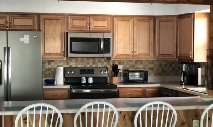 Weeki Wachee Gardens Casa | Peaceful Riverfront Gem w/ Direct Gulf Access