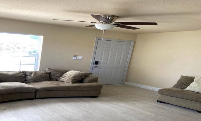 San Antonio Apartamento | Peaceful San Antonio Suite Available for Long-Term Stays