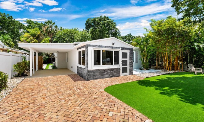 Croissant Park Casa | Peaceful Sanctuary in heart of FTL