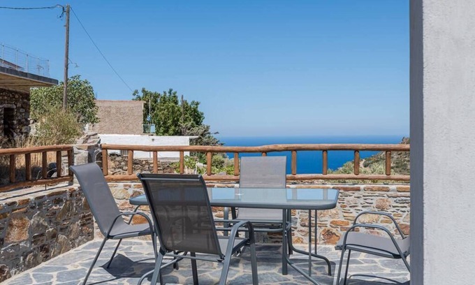 Livadia Casa | Peaceful, Seaview Plagia Room 1