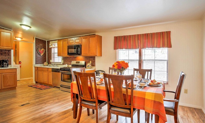 Coulterville Cabaña | Hermosas 'Serenity Ranch' Mins a Don Pedro Lake!