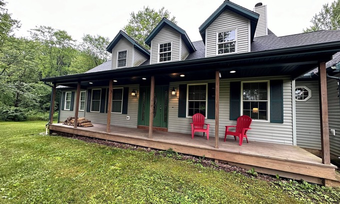 Geneva Casa | Peaceful- SPIRE, GOTL, Wine Country, Beach