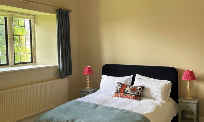 Cheltenham Apartamento | Peaceful Studio in the middle of the Cotswold Countryside. Perfect Getaway.