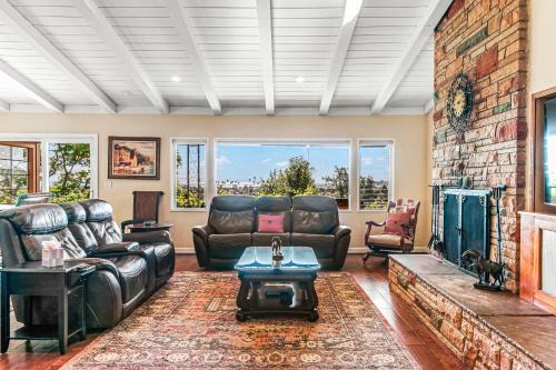 Eastside Casa | Peaceful Terrace, Long Term Rental