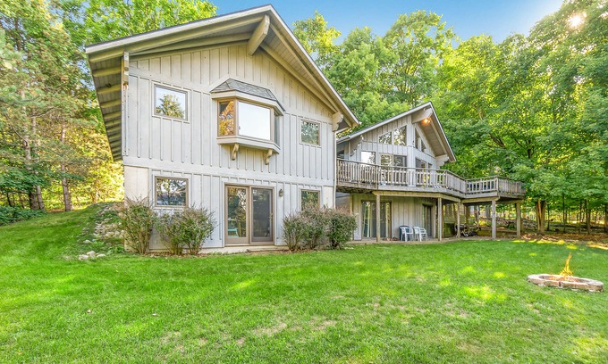 Empire Casa | Peaceful, two-story home with a firepit & washer/dryer - close to the beach