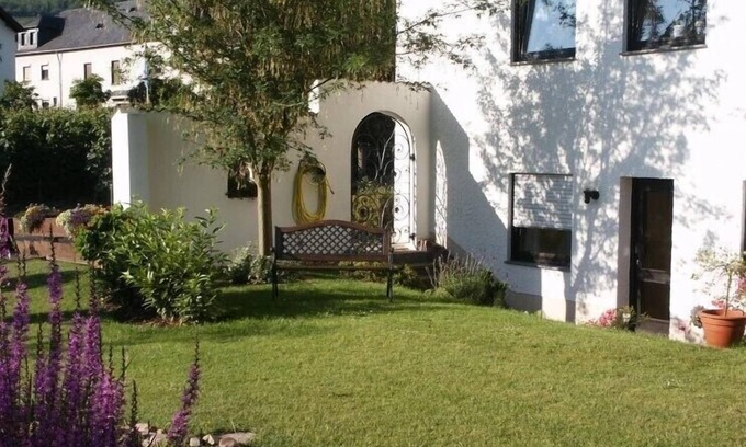 Leiwen Apartamento | Tranquilo apartamento de 4 estrellas situado en el pueblo de vino idílica de Leiwen / Mosel