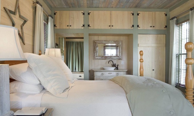 Oriental Cabaña | Peaceful Waterfront - Cozy Cottage - River Dunes