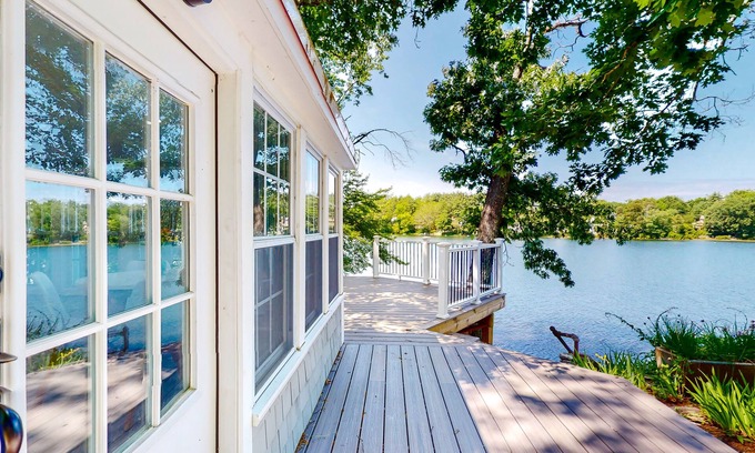 Plymouth Cabaña | Peaceful waterfront cottage with furnished deck, beautiful view, firepit
