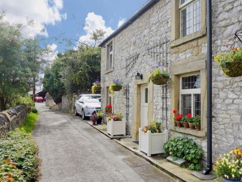 Tideswell Casa | Peak District Luxury cottage, sleeps 8 plus pets