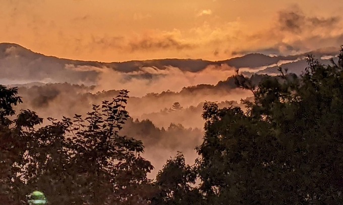 Murphy Cabina | Peakery Pines Nantahala Forest Mountain Escape in Western North Carolina