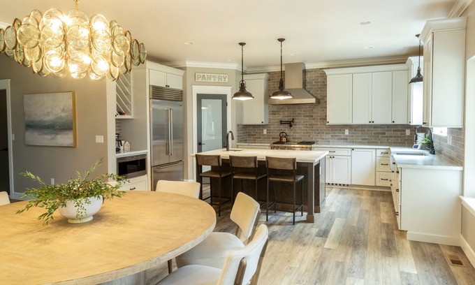 Meadow Lakes Casa | Peakside Retreat with Chefs Kitchen, Theater, Game, Kids Rooms by Design