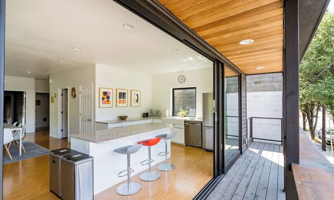 Alphabet Historic District Apartamento | Pearl District Luxury 3BR AC Sleeps 6