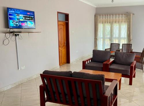 Gulu Casa | Pearl Season B&B