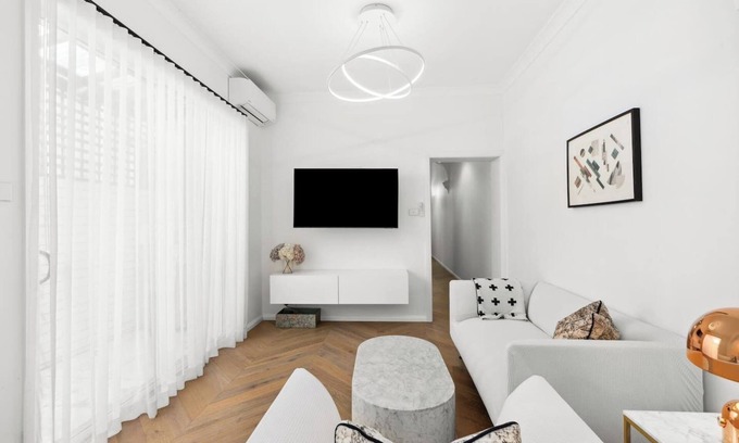 Redfern Casa | Pearl Terrace Heritage Elegance in Redferns Heart