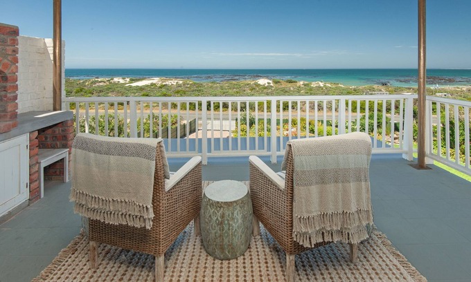 Pearly Beach Casa | Pearly Beach House - Cuatro Habitaciones Casa, Capacidad 8
