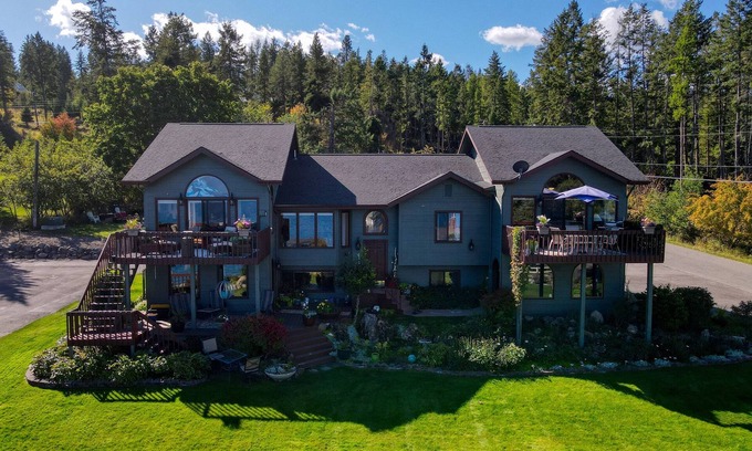 Lakeside Casa | Pebble Beach Villa