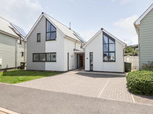 Westleigh Casa | Pebble Ridge View