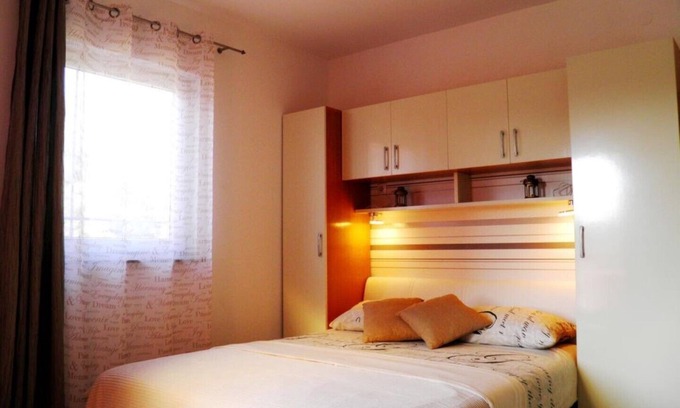 Bogovici Apartamento | Playa de guijarros en el corazón de Malinska!